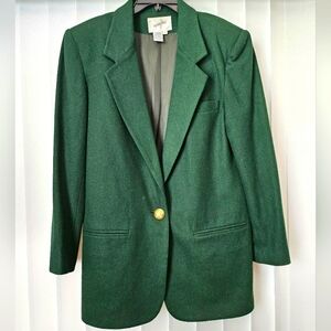 Jaqueline Ferrar Women's Green Wool Casual Chic  Jacket Size 8.